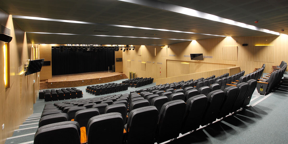Top 5 Mistakes to Avoid When Installing Auditorium AV Systems