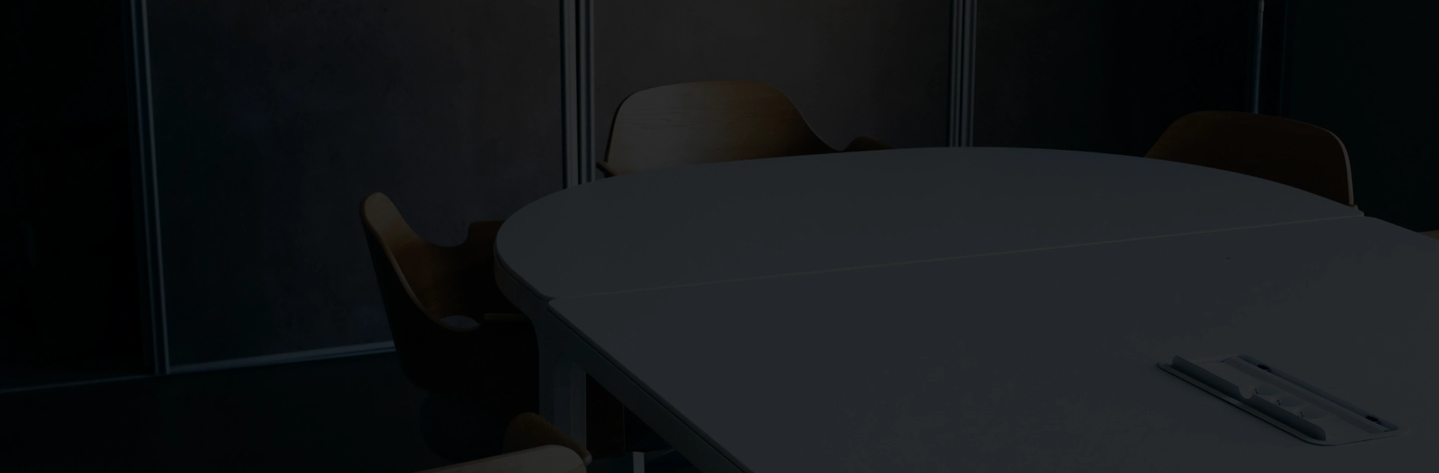 Our AV solutions for conference rooms scale across different environments such as small huddle rooms, executive meeting spaces, training halls, and large discussion areas. 